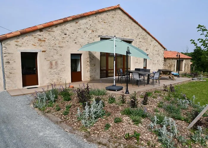 Prázdninový dům Grande Maison De Les Reinettes