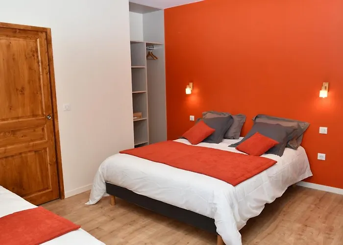 Grande Maison De Les Reinettes *